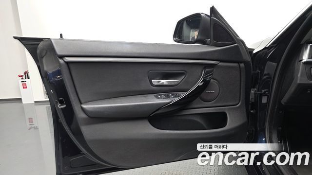BMW 4-Series 420i Gran Coupe Special Edition