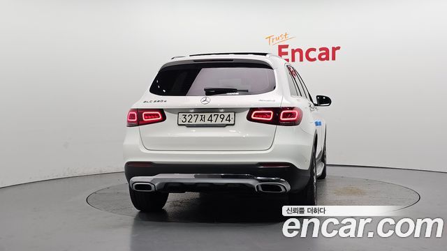 Mercedes-Benz GLC-Class GLC220 d 4MATIC