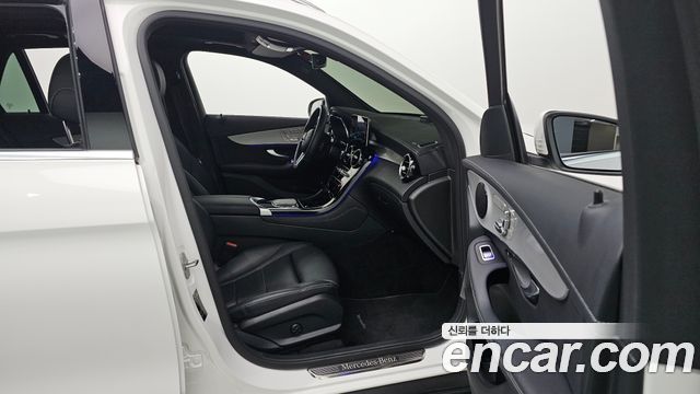 Mercedes-Benz GLC-Class GLC220 d 4MATIC