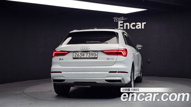 Audi Q3 35 TDI Premium