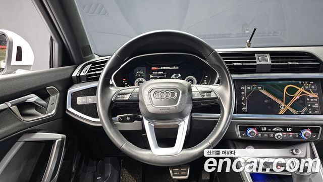 Audi Q3 35 TDI Premium
