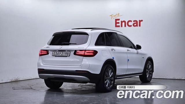 Mercedes-Benz GLC-Class GLC350e 4MATIC Premium