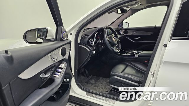 Mercedes-Benz GLC-Class GLC350e 4MATIC Premium