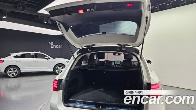Mercedes-Benz GLC-Class GLC350e 4MATIC Premium