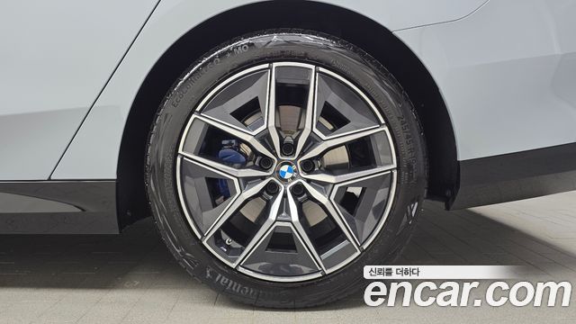 BMW 5-Series 523d xDrive M Sport