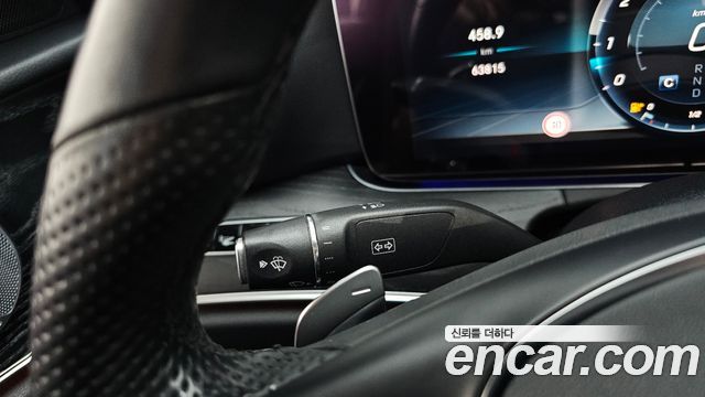 Mercedes-Benz E-Class E300 4MATIC Avnatgarde