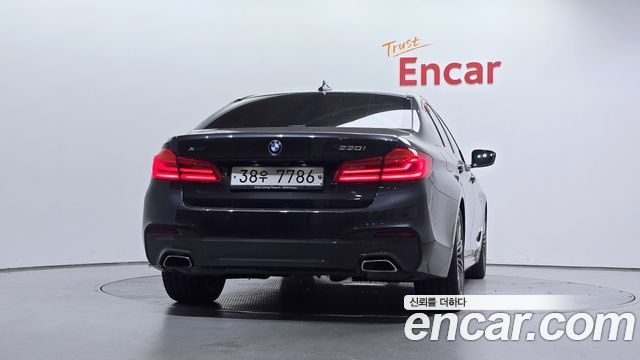 BMW 5-Series 530i xDrive M Sport Package Plus