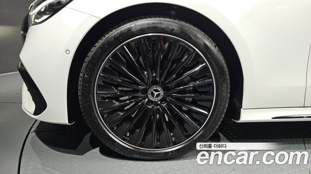 Mercedes-Benz E-Class E450 4MATIC AMG Line