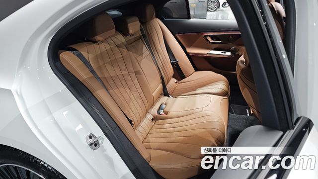 Mercedes-Benz E-Class E450 4MATIC AMG Line