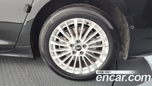 Audi A6 45 TFSI Premium