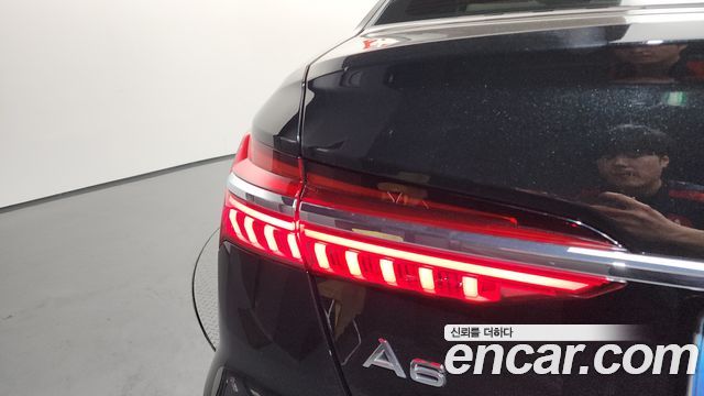 Audi A6 45 TFSI Premium
