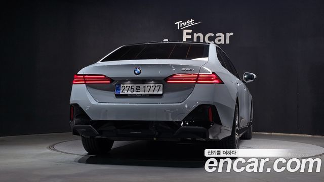 BMW 5-Series 520i M Sport