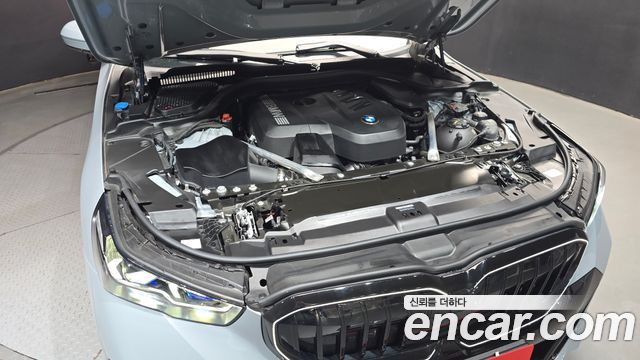 BMW 5-Series 520i M Sport