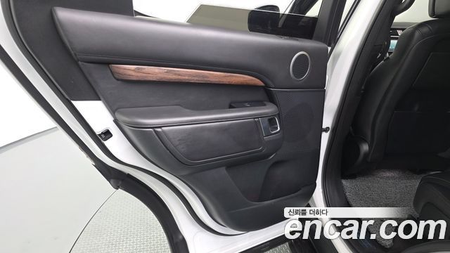 Land Rover Discovery 3.0 SD6 HSE Luxury