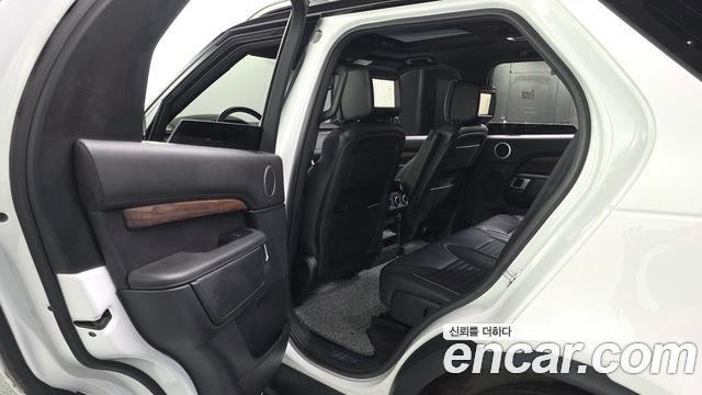 Land Rover Discovery 3.0 SD6 HSE Luxury