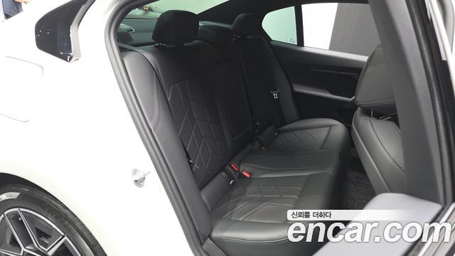 BMW 5-Series 520i M Sport