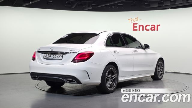 Mercedes-Benz C-Class C220 d 4MATIC AMG Line