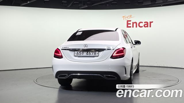 Mercedes-Benz C-Class C220 d 4MATIC AMG Line