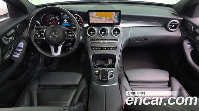Mercedes-Benz C-Class C220 d 4MATIC AMG Line