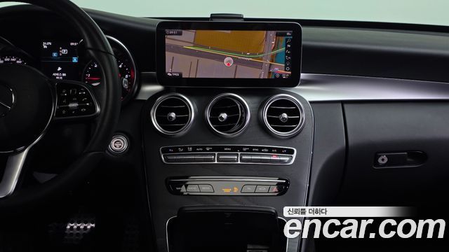 Mercedes-Benz C-Class C220 d 4MATIC AMG Line