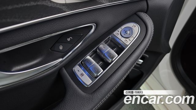 Mercedes-Benz C-Class C220 d 4MATIC AMG Line