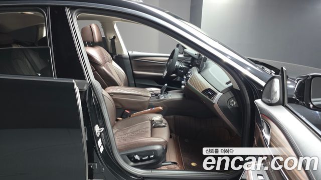 BMW Gran Turismo 630i xDrive Luxury