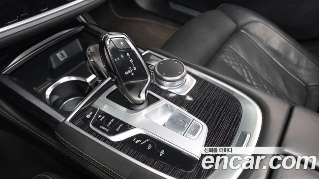 BMW 7-Series 740Li xDrive M Sport Package