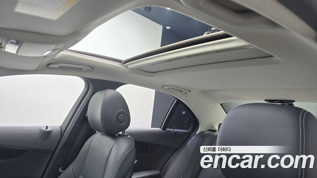Mercedes-Benz C-Class C200
