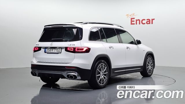 Mercedes-Benz GLB-Class AMG GLB35 4MATIC
