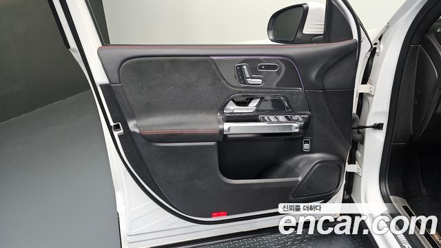 Mercedes-Benz GLB-Class AMG GLB35 4MATIC