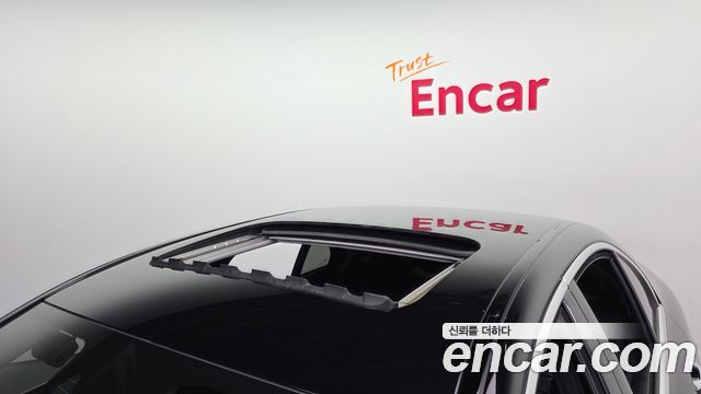 Mercedes-Benz E-Class E220d Avantgarde