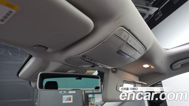 Mercedes-Benz E-Class E220d Avantgarde