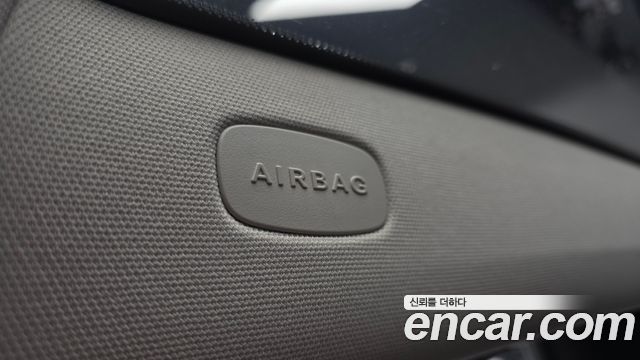 Mercedes-Benz E-Class E220d Avantgarde