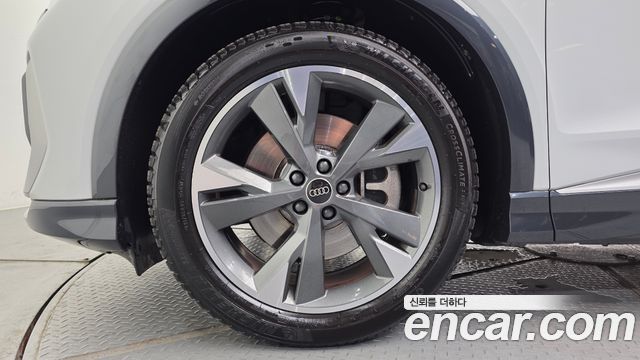 Audi Q4 e-tron 40 Premium