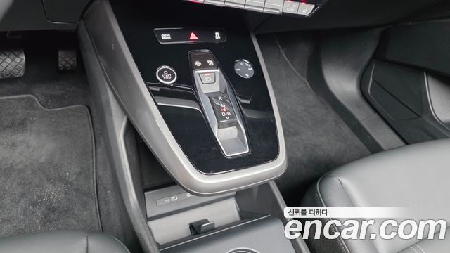 Audi Q4 e-tron 40 Premium