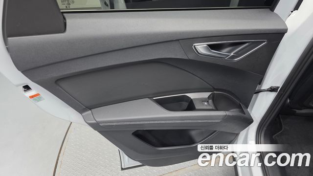Audi Q4 e-tron 40 Premium