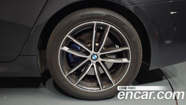 BMW 5-Series 520i M Sport