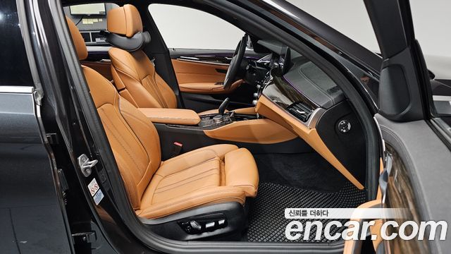 BMW 5-Series 520i M Sport