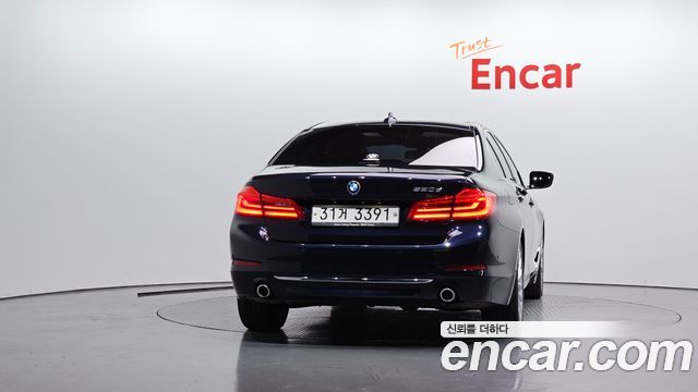 BMW 5-Series 520d Luxury Plus