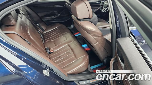 BMW 5-Series 520d Luxury Plus