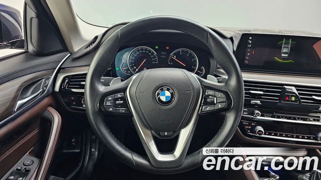 BMW 5-Series 520d Luxury Plus