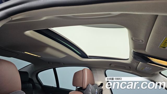 BMW 5-Series 520d Luxury Plus