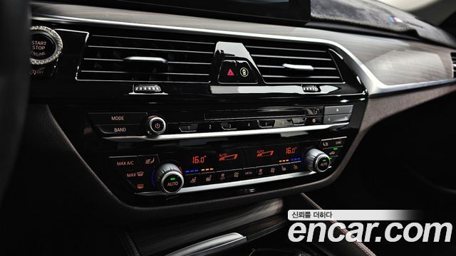 BMW 5-Series 520d Luxury Plus