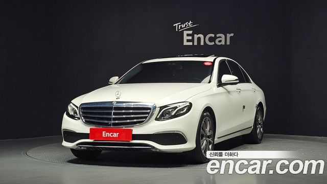 Mercedes-Benz E-Class E300 Exclusive