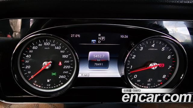 Mercedes-Benz E-Class E300 Exclusive