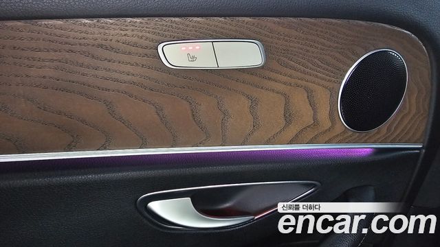 Mercedes-Benz E-Class E300 Exclusive