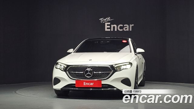 Mercedes-Benz E-Class E200 Avantgarde