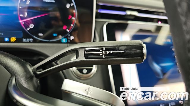 Mercedes-Benz E-Class E200 Avantgarde
