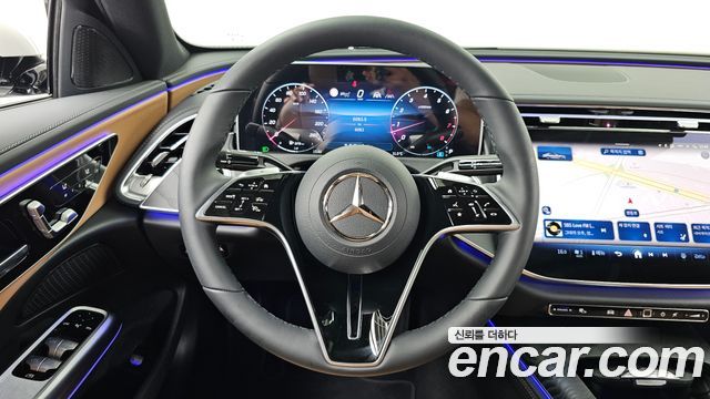 Mercedes-Benz E-Class E200 Avantgarde