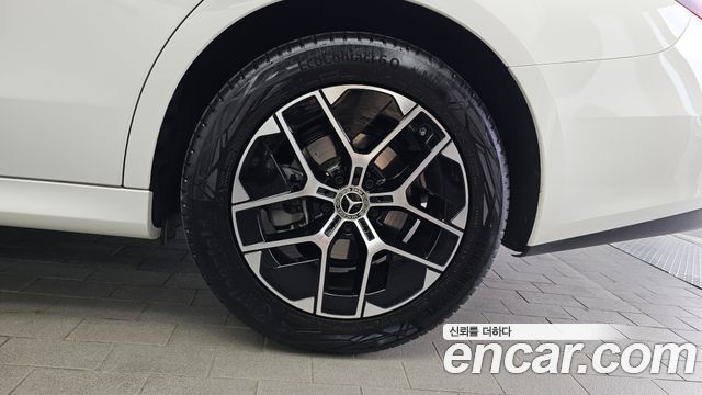 Mercedes-Benz E-Class E200 Avantgarde